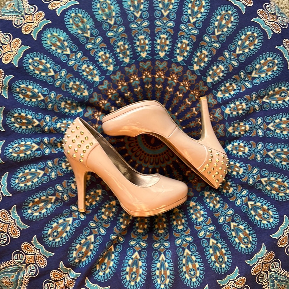 Nude heels
